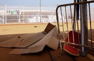 estádio Olembe após a tragédia: ao menos oito mortes e 38 feridos após multidão tentar entrar em Camarões x Comores (Foto: Kenzo Tribouillard/AFP)