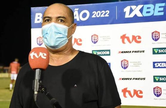 Técnico Beto Oliveira, demitido do Doce Mel