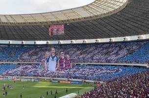 Pablo Vojvoda foi homenageado pela torcida do Fortaleza na Arena Castelão (Foto: Reprodução/ Fortaleza EC)