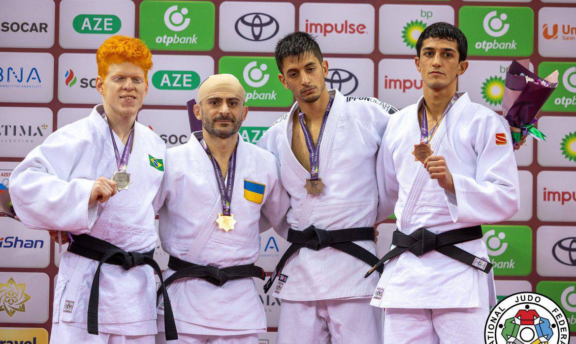 Thiego Marques (esquerda na foto) garante prata e Rosi Andrade bronze