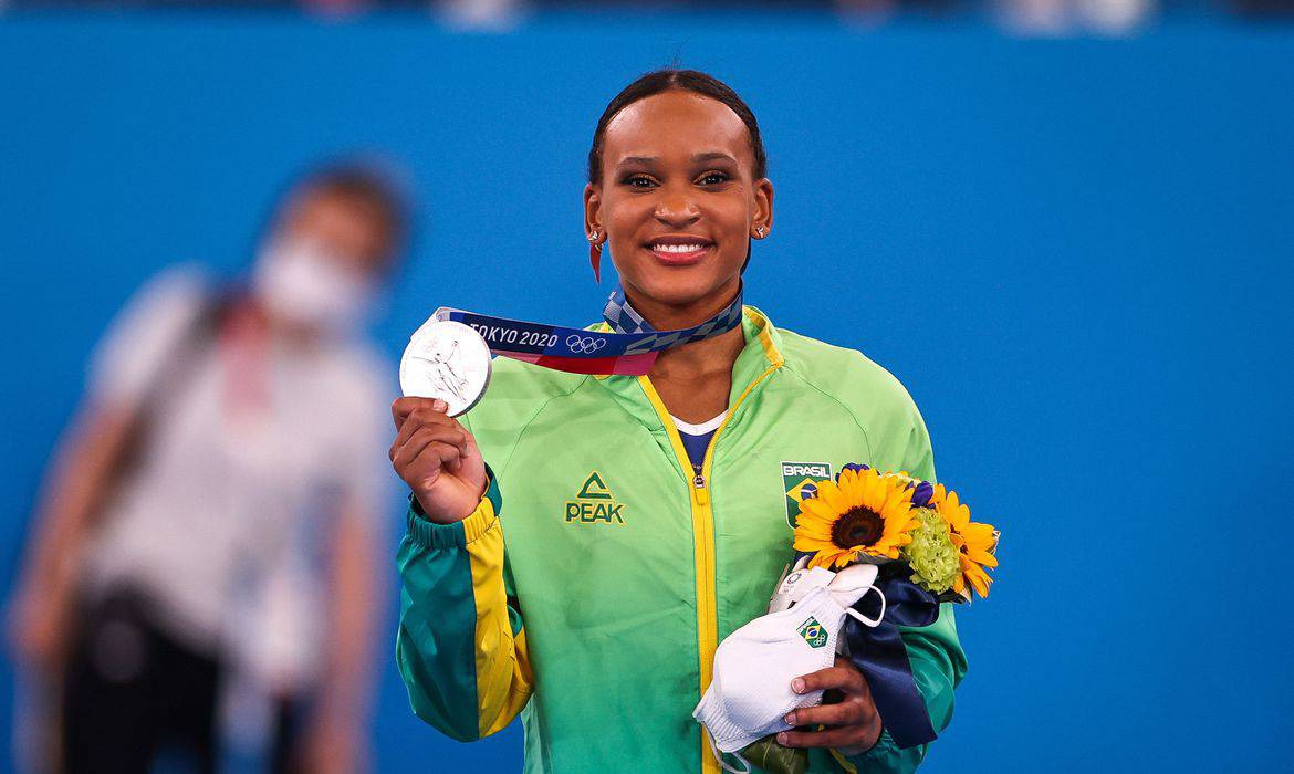 Rebeca Andrade, medalhista de prata em Tokyo 2021