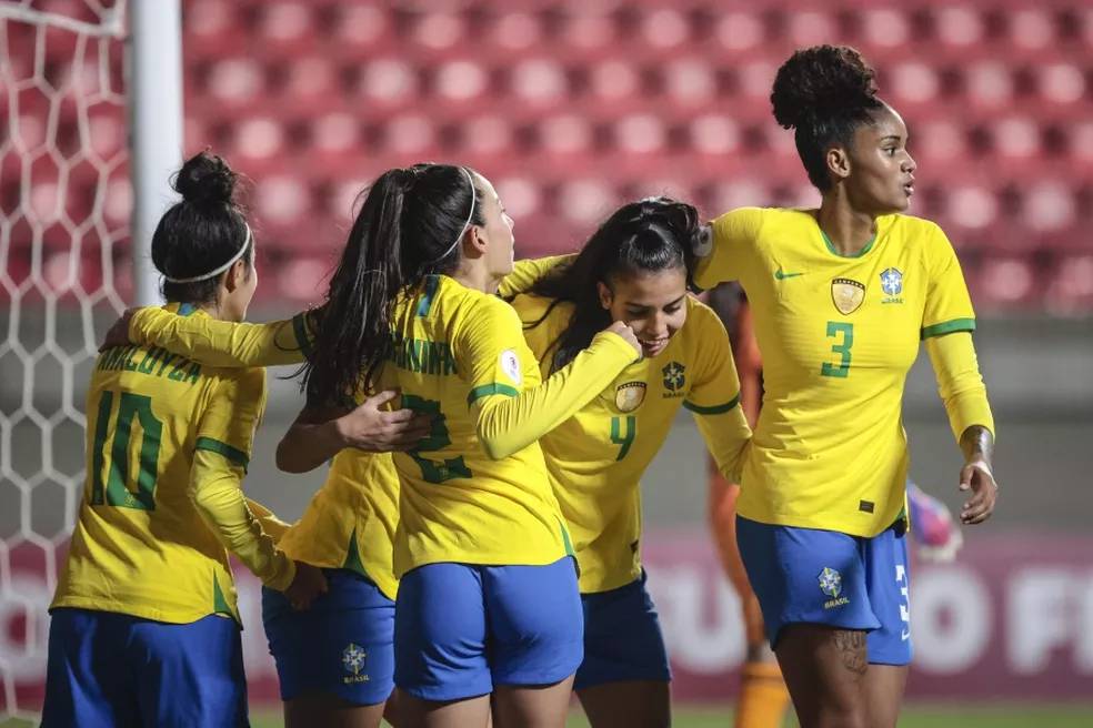 Seleção brasileira feminina vai  enfrentar Colômbia nas quartas de final