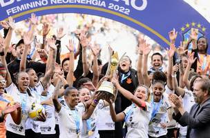 Corinthians campeão do Brasileirão Feminino (Foto: Marcos Ribolli)