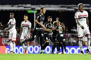 Análise: vitória no clássico dá alívio a Corinthians em construção, mas pressão final liga alerta (Foto: GE SP)