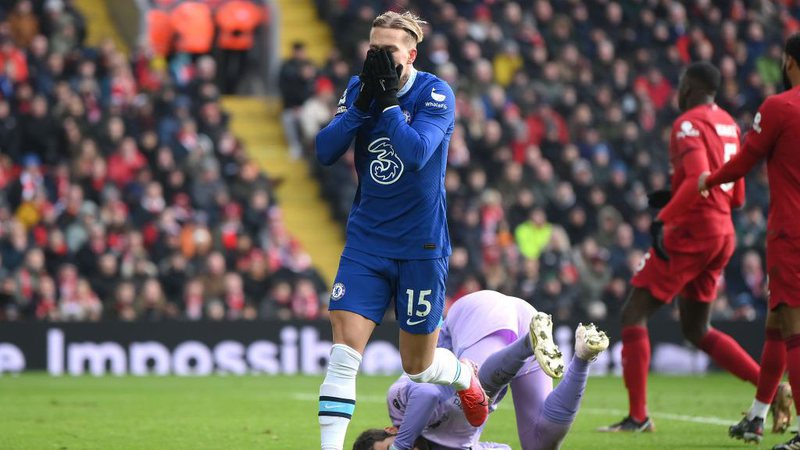 Chelsea estreia 'novo Neymar', e empata com Liverpool na Premier League