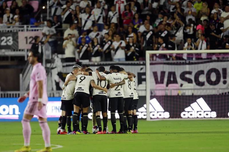 Vasco goleia o Inter Miami e consegue sua primeira vitória na temporada