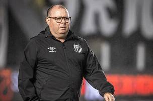 Marcelo Fernandes pede desculpas à torcida do Santos após goleada: 'Não vou jogar a toalha' (Foto: Fi)