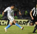 Derrotado de virada pelo Grêmio, Botafogo vê chances de título caírem para 30%