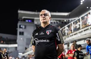 São Paulo quase entra de férias após vitória..