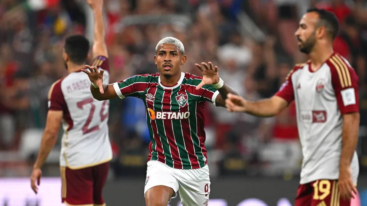 John Kennedy é elogiado por torcedores após Fluminense x Al Ahly: 'Tem estrela'