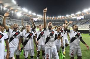 Expulsões facilitam, mas Vasco dá sinais de evolução com Barbieri (Foto: GE RIO)