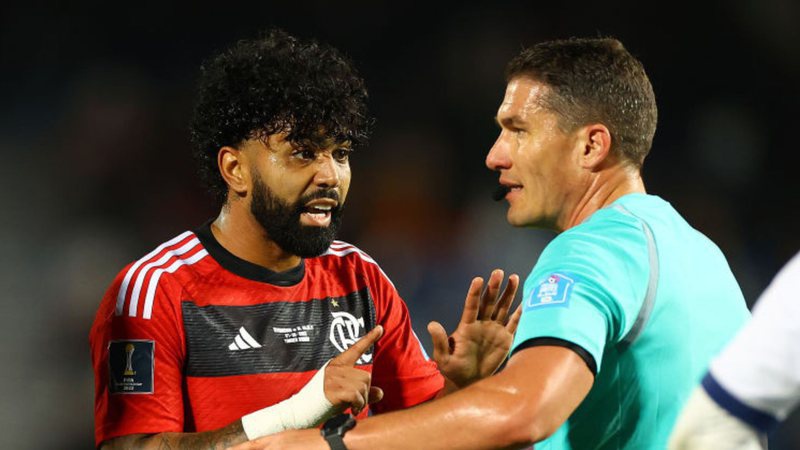 Gabigol se irrita e dispara ao avaliar 'dívida' com torcida do Flamengo