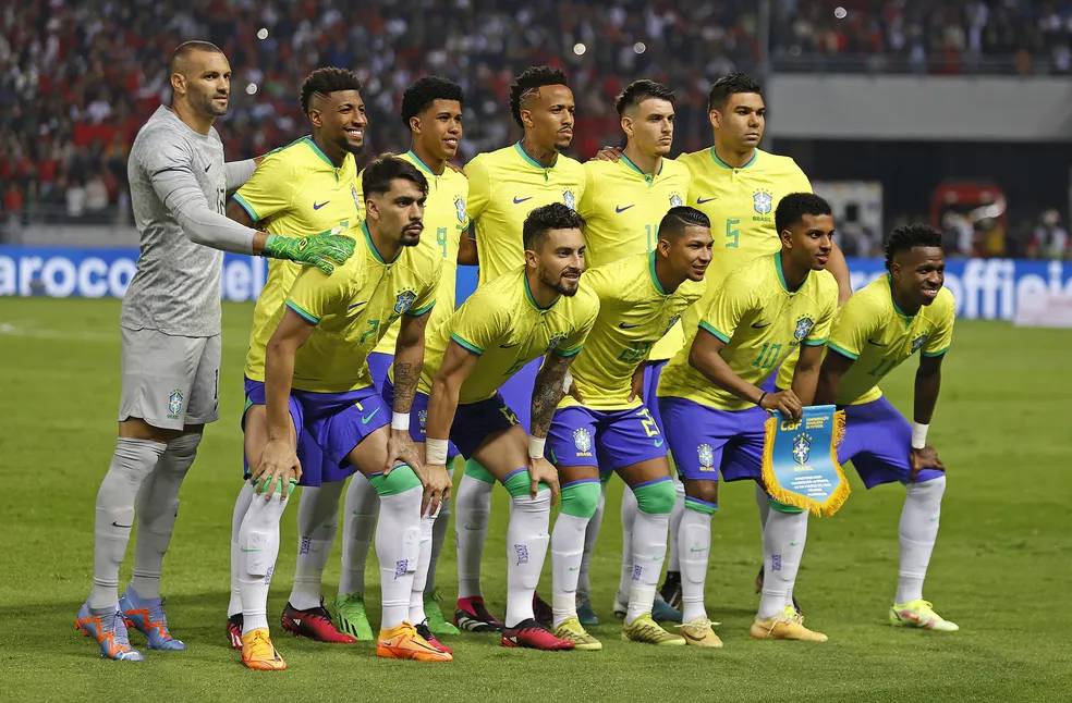 Seleção adia começo de novo ciclo e leva muito pouco de derrota para Marrocos