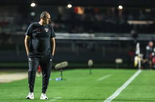 A quatro dias da estreia no Brasileirão, São Paulo deixa dúvidas após jogo apático e vaias (Foto: GE SP)