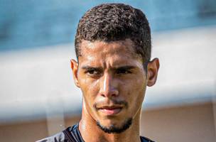 Antony Lucas Souza Ferreira, (Chapecó) como é conhecido, focado para uma boa temporada em 2023... (Foto: Futebol em Foco)