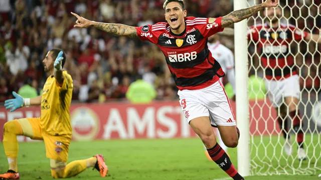 Com dois gols de Pedro, Flamengo bate Ñublense e conquista primeira vitória na Libertadores