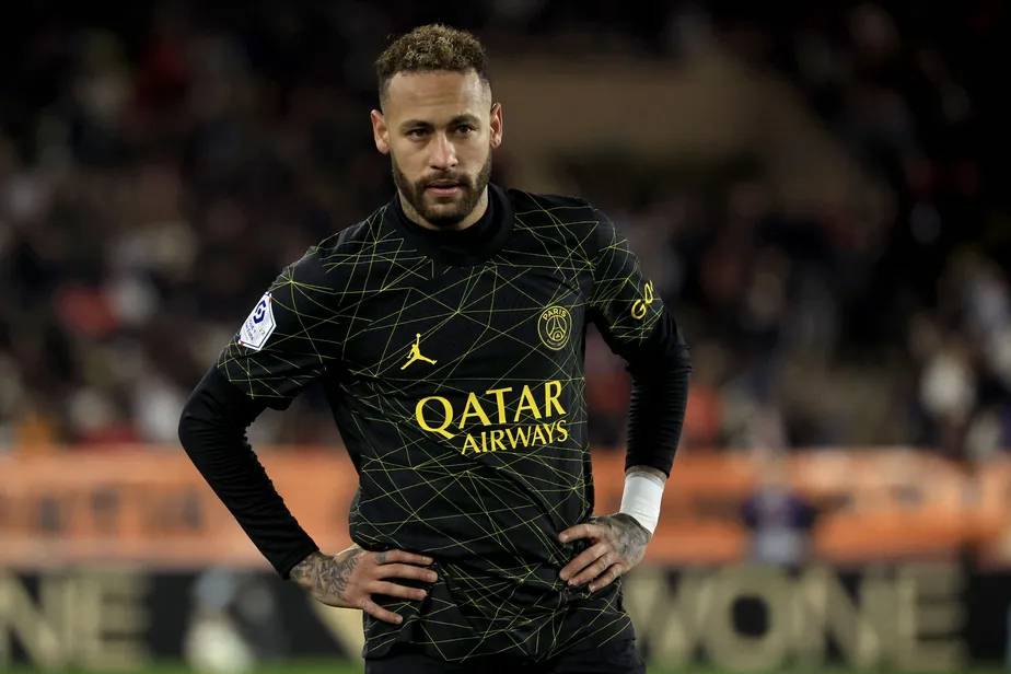 Venda do Manchester United pode facilitar saída de Neymar do PSG; entenda