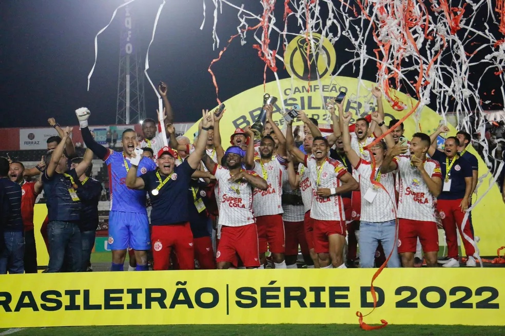 FC Cascavel encara a Inter de Limeira no último jogo do time desta temporada