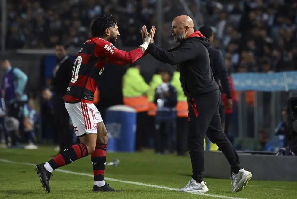 Flamengo é morno e perde chance de ouro em Avellaneda por erros de Sampaoli e do time