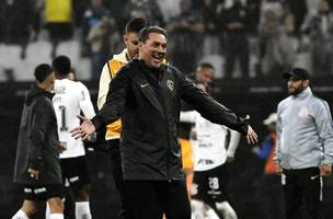 Com dedo de Luxemburgo, Corinthians renasce e tem melhor atuação no ano (Foto: GE)