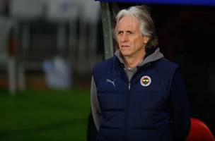 Seleção? Jorge Jesus anuncia saída do Fenerbahçe e diz: "Vou esperar aquilo que é meu sonho" (Foto: GE)