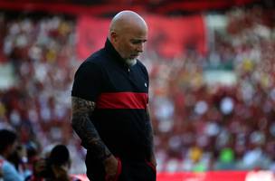 Flamengo foca em final e congela assunto Sampaoli após vitória em clássico trazer paz momentânea (Foto: GE)