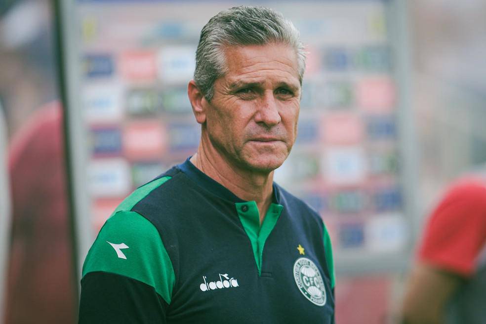 Jorginho, treinador do Coritiba