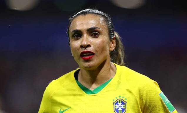 Marta anuncia que vai se aposentar da Seleção Brasileira