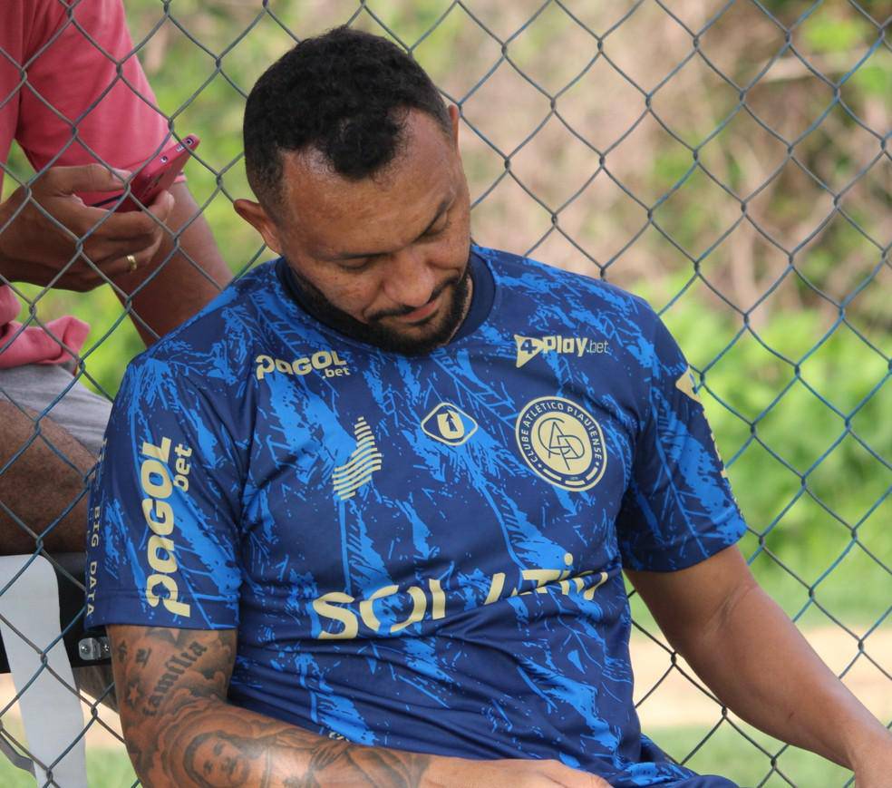 Weslley Smith, atacante do Atletico-PI