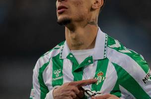Antony e jogador do Betis (Foto: Divulgacao / X @RealBetis)