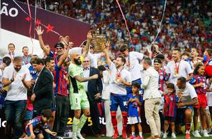 Bahia comemora titulo da Copa do Nordeste 2025 (Foto: Marcio Jose/AGIF)
