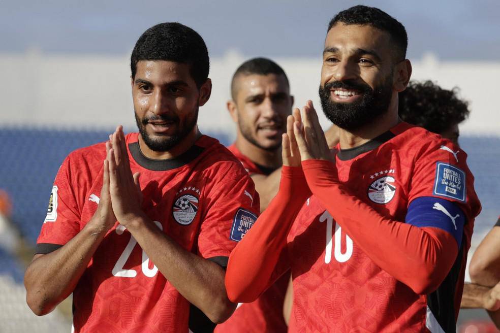 Mohamed Salah comemora gol do Egito nas Eliminatorias Africanas