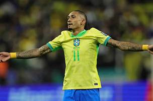 Raphinha pela selecao brasileira (Foto: Reproducao / Imago)