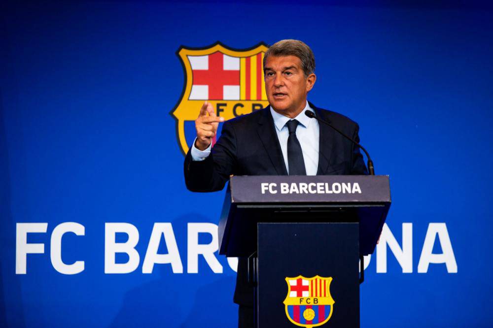 'Tinhamos uma relacao muito boa com o Messi, mas, quando nao renovamos o contrato, essa relacao se estragou'
