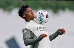 Endrick em treino do Real Madrid (Foto: Divulgacao / Real Madrid)