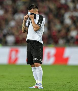 Jean David: 200 dias sem atuar no Vasco sob comando de Diniz