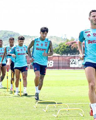 Flamengo se irrita com número de expulsões e cobra mais disciplina do elenco