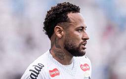 Neymar pode ficar fora do clássico Santos x Palmeiras