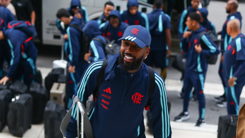 Flamengo soltou nota dizendo que nao pretende negocia-los a curto prazo.
