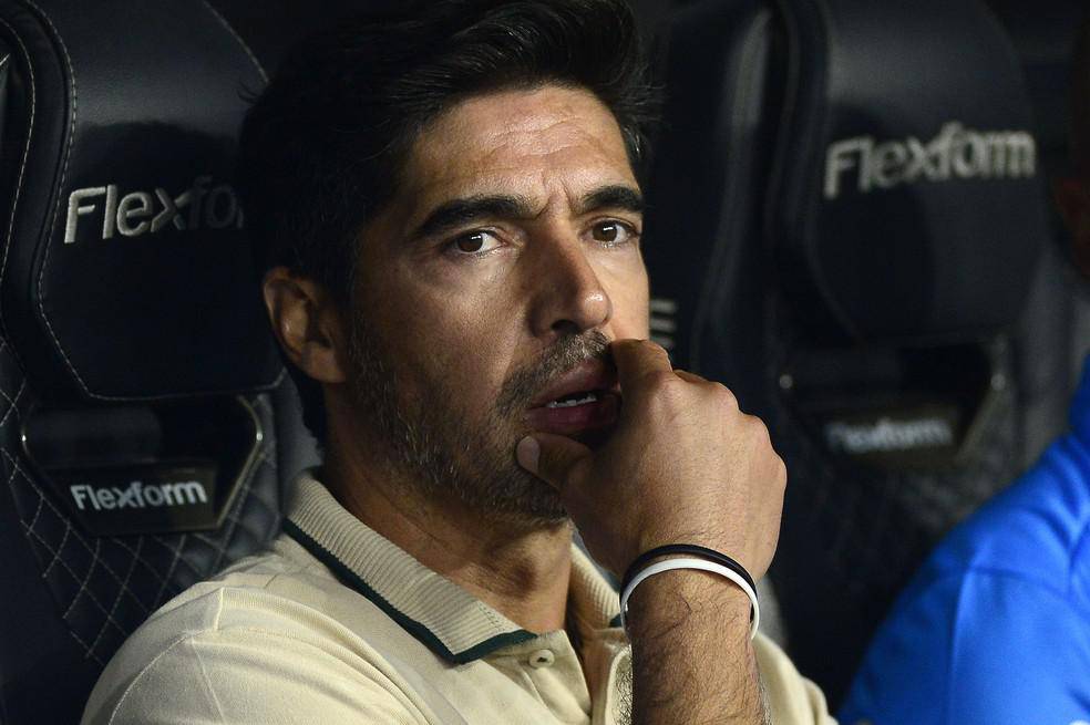 Abel Ferreira, tecnico do Palmeiras, no segundo jogo da final do Campeonato Paulista, na Neo Quimica Arena