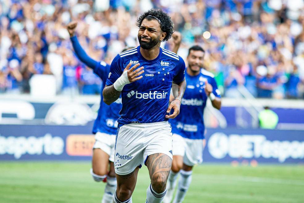 Gabigol comemora gol do Cruzeiro contra o America-MG