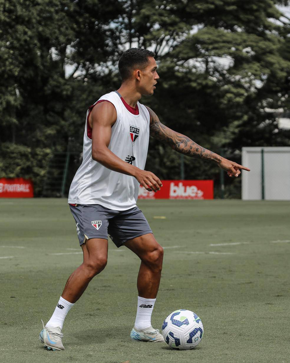 Igor Vinicius em treino do Sao Paulo
