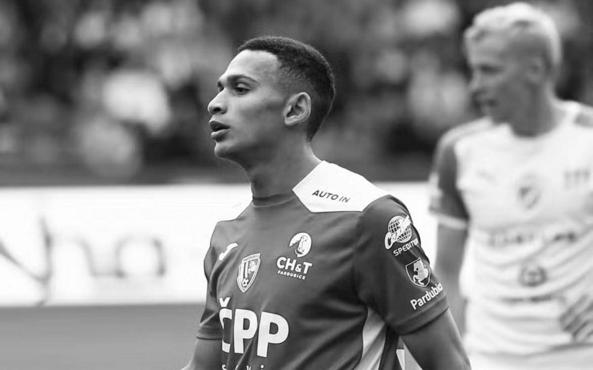 Leandro Lima, de 23 anos, morreu repentinamente. Ele jogava na Republica Tcheca
