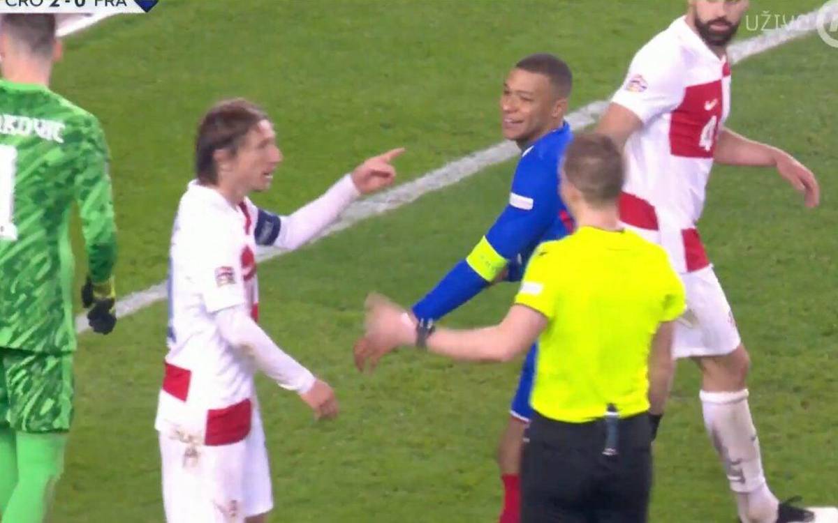 Mbappe voltou a selecao da Franca na derrota para a Croacia, pela Liga das Nacoes