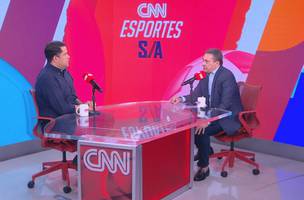 Vanderlei Luxemburgo e convidado do CNN Esportes S/A deste domingo (23) (Foto: Reproducao / CNN)