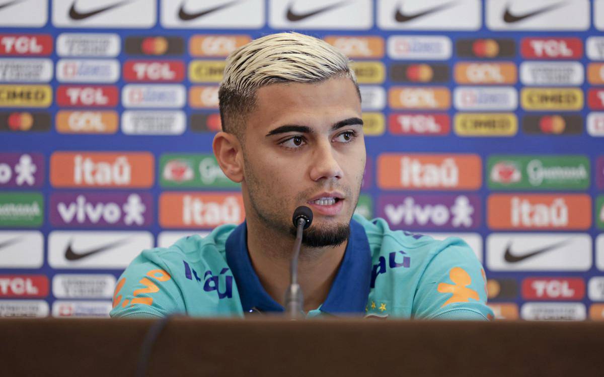 Andreas Pereira em entrevista coletiva concedida nesta quarta-feira (5)