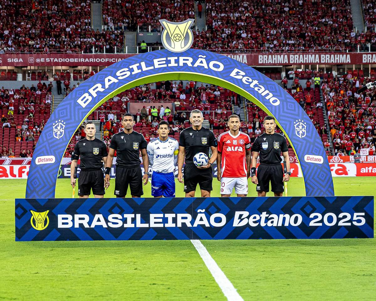 Apos polemicas da 2a rodada do Brasileirao, a entidade maxima do futebol nacional emitiu nota nesta segunda-feira oficializando a decisao.