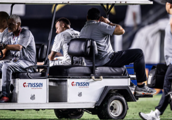 Craque sofre segunda contusao em seu retorno e nao tem prazo definido para recuperacao.