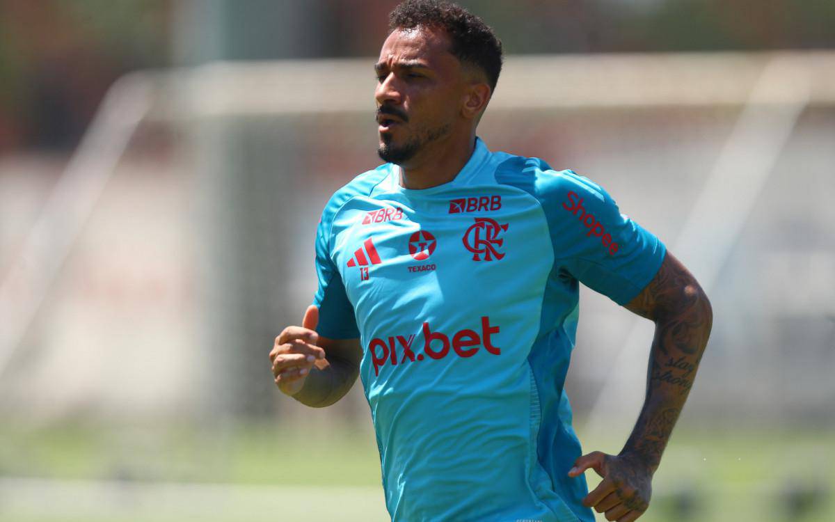 Danilo sofreu duas lesoes consecutivas no musculo posterior da coxa direita