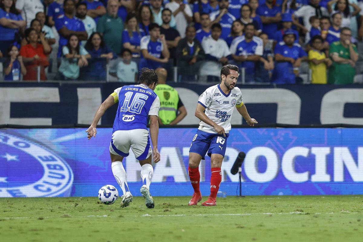 O Bahia sofreu uma derrota por 3 a 0 para o Cruzeiro.